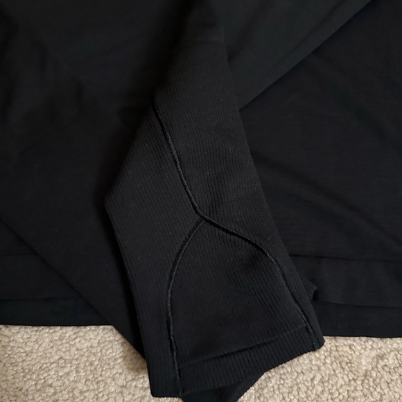 Lululemon swiftly - Picture 2 of 3